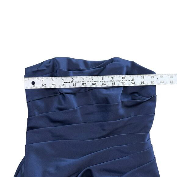 DAVIDS BRIDAL Womens Strapless Satin Bridesmaid Dress Navy Pleated Tiered Size 2 - Picture 3 of 5